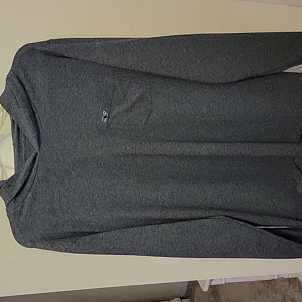 VINEYARD VINES NWOT EDGARTOWN T-SHIRT HOODIE....UNISEX, MEDIUM